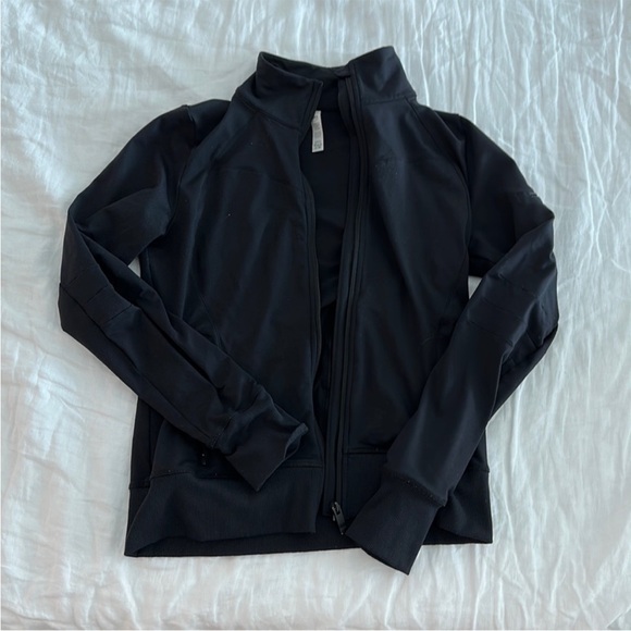 Alo Yoga Contour Black Jacket size Medium - Picture 2 of 4